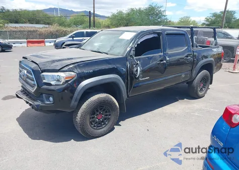 2016 Toyota Tacoma Trd Sport z USA, uszkodzony, nr VIN 3TMCZ5AN2GM024396